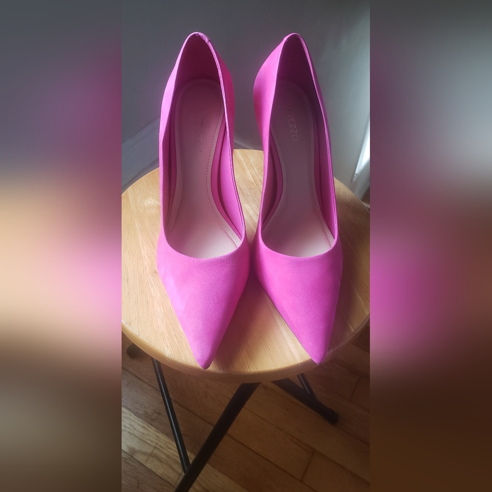 PINK  4in heels